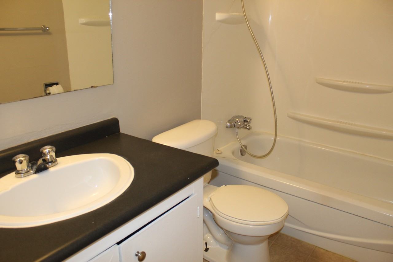 Froom Apartments - Photo 7 of 7