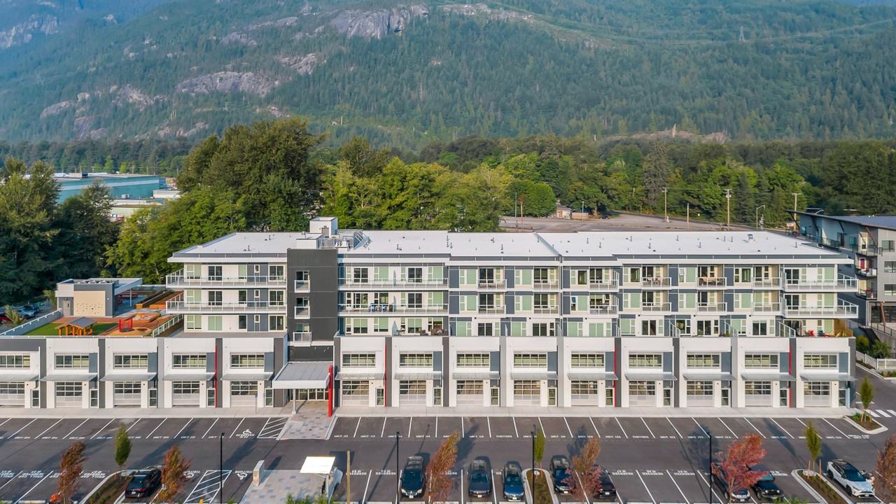 Venture - 1111 Pioneer Way - Photo 2 of 50