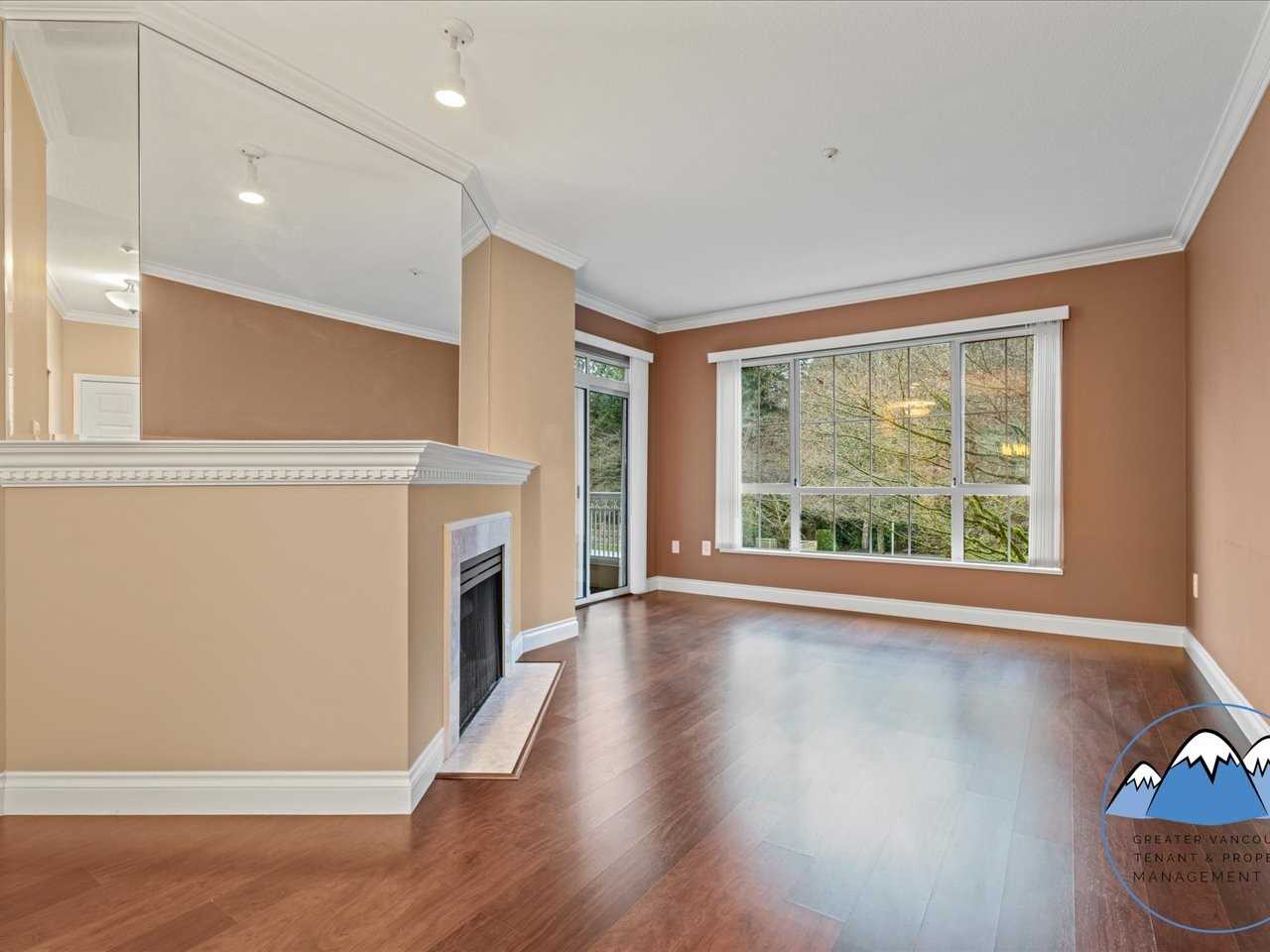 2985 Princess Cres - Photo 6 of 31