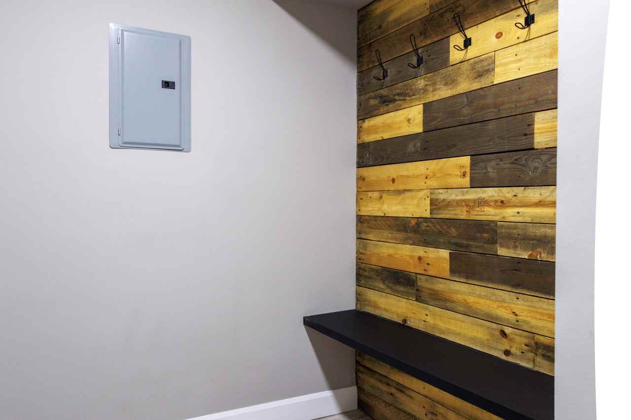 Tuscany Villa Apartments Downtown Edmonton - Photo 7 of 28