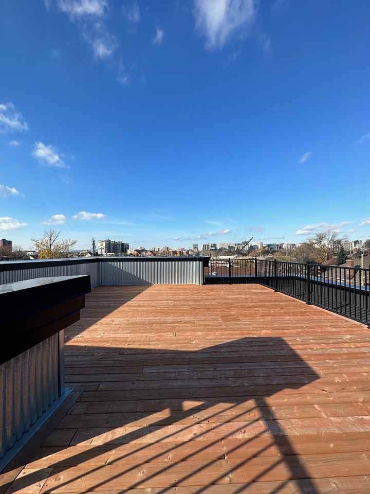 144 Renfrew Ave. - Photo 3 of 19