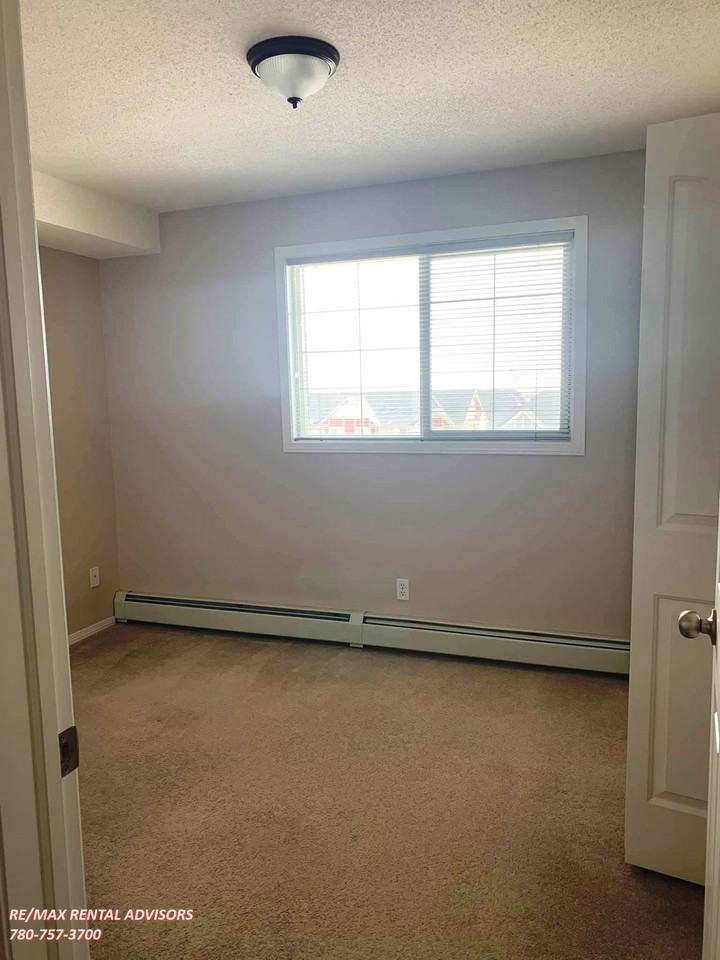 #3414 10 Prestwick Bay Southeast - Photo 6 of 20