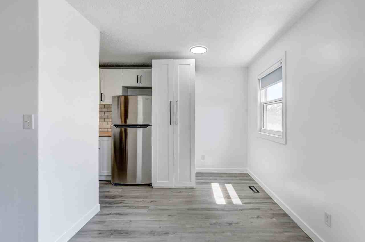 414-M 60th Avenue NE - Photo 4 of 21