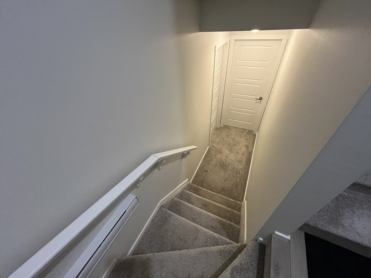 846 Labine Cres - Photo 2 of 11