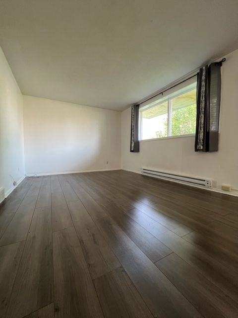 2 Bedroom | 1 Bathroom | Lower Unit 2610 7th Street East - Photo 3 of 19