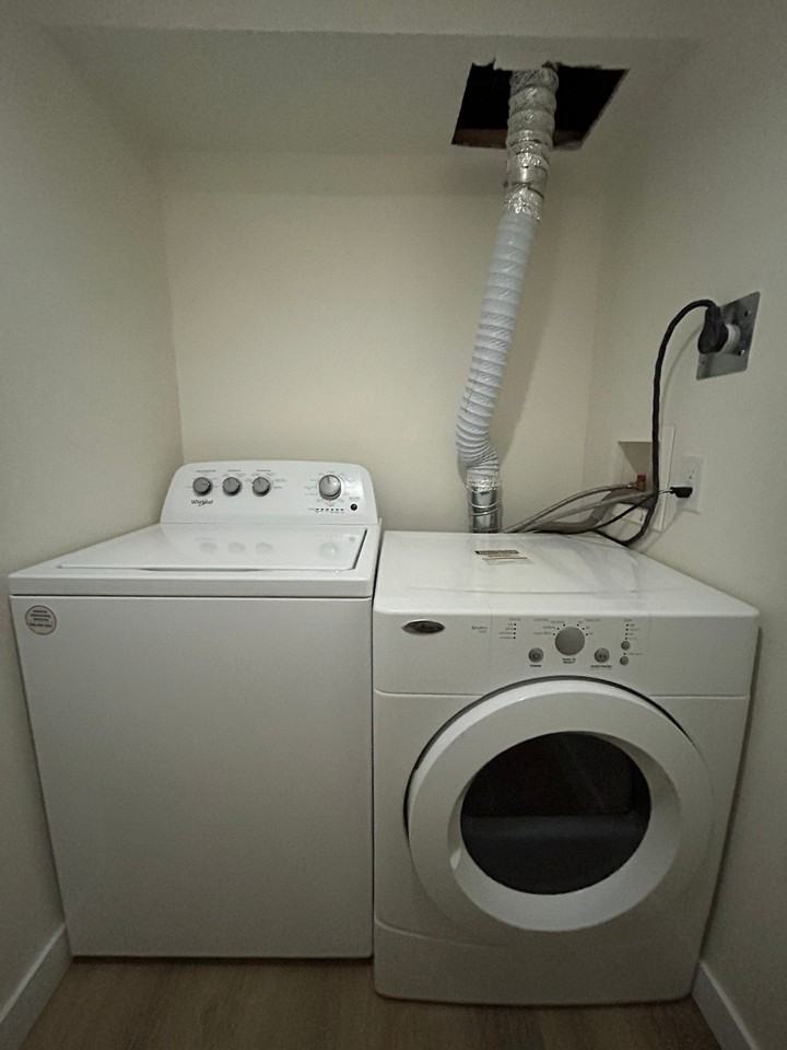 3 Bedroom | 1 Bathroom | Lower Unit 1536 Avenue G North - Photo 7 of 17