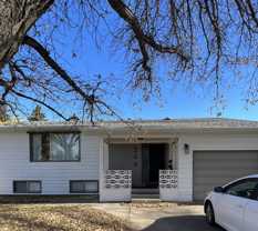 1 Bedroom | 1 Bathroom | Lower Unit 344 Carlton Drive - Photo 1 of 1