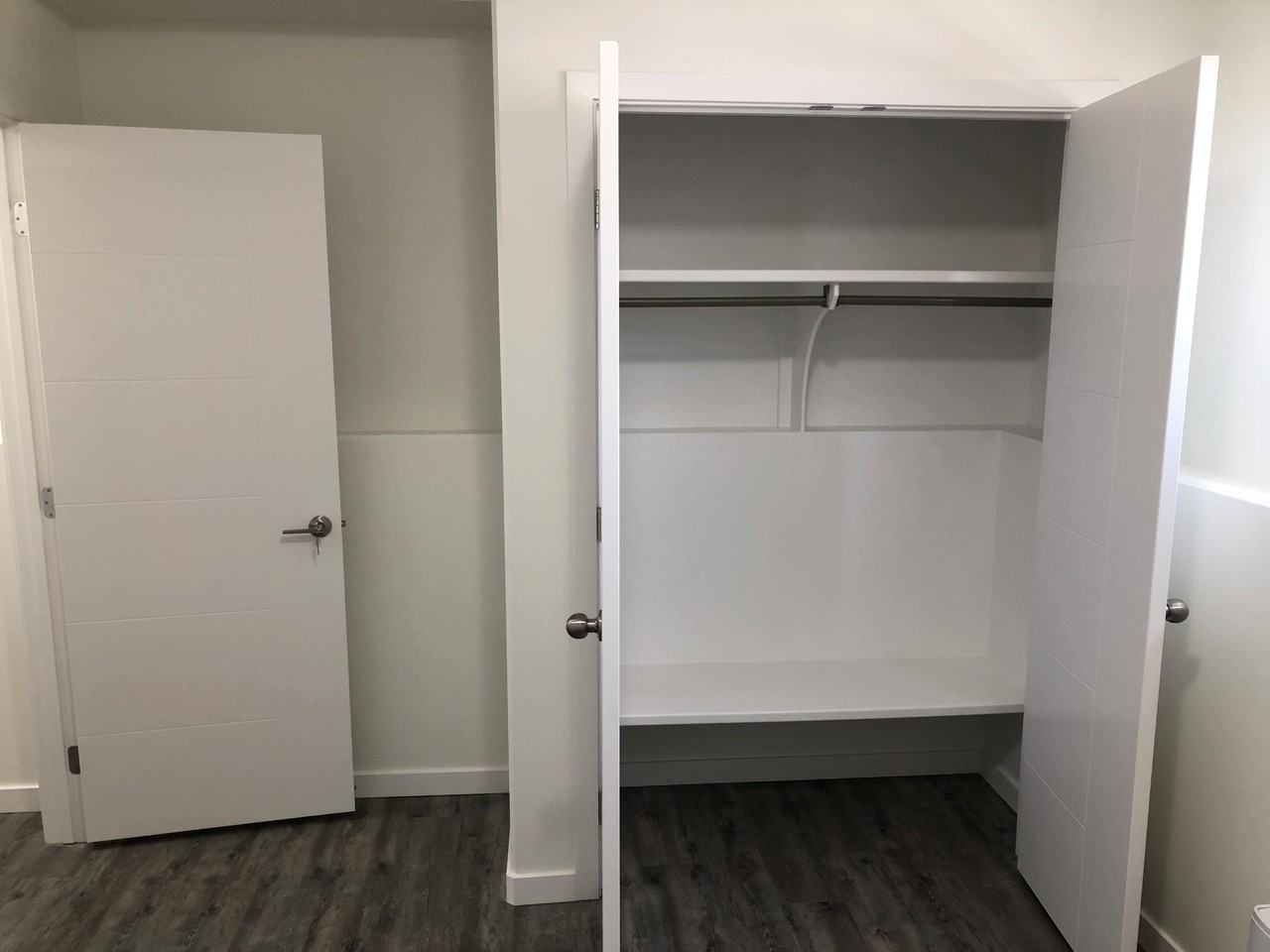 2 Bedroom | 1 Bathroom | Lower Unit 231 McArthur Crescent - Photo 5 of 18