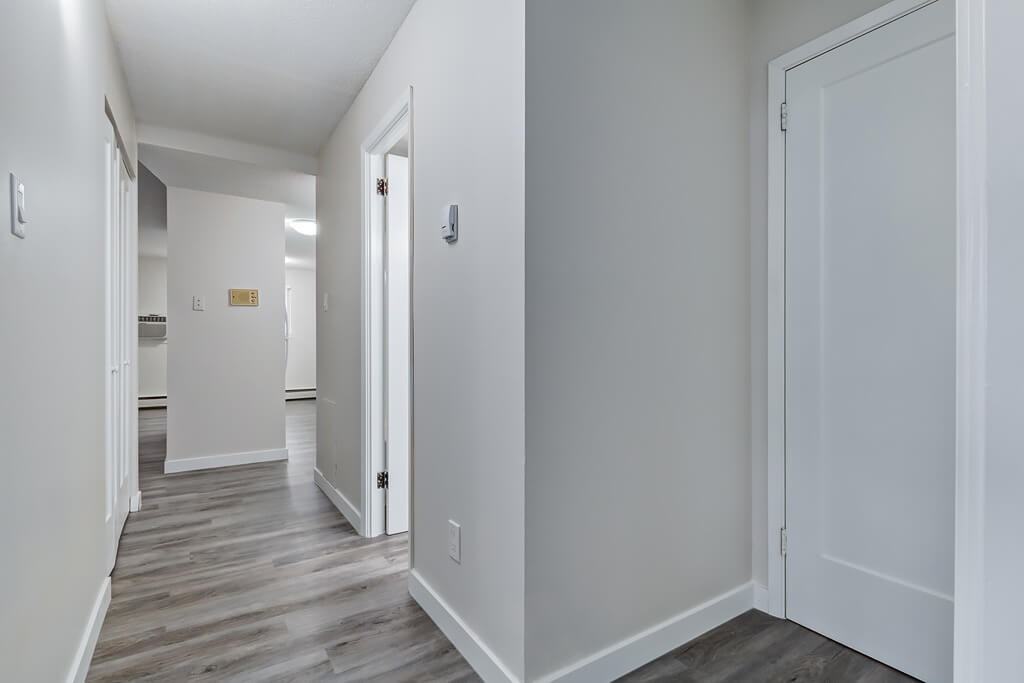 Sabra Apartments - Photo 7 of 12