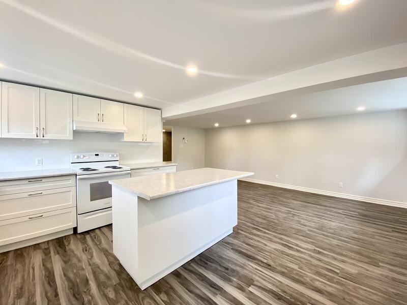 1223 Old Montreal Rd - Photo 2 of 14