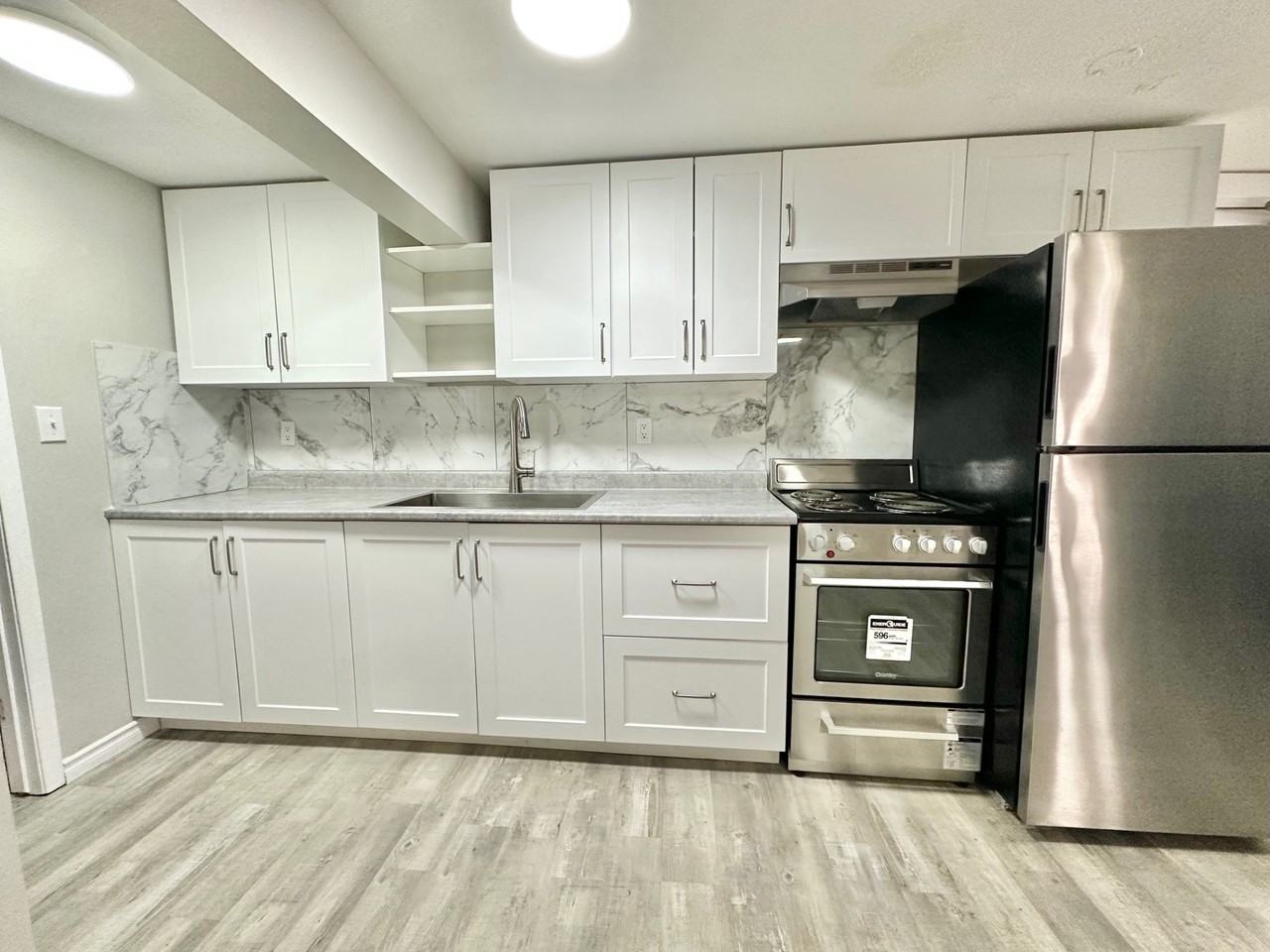 58 Parkview Heights - Photo 2 of 10