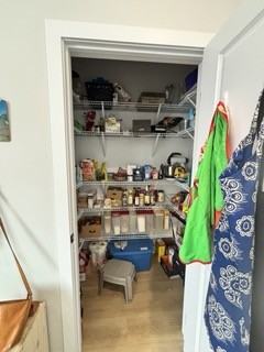 81 Pilgrim Ave - Photo 5 of 22