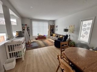 81 Pilgrim Ave - Photo 6 of 22