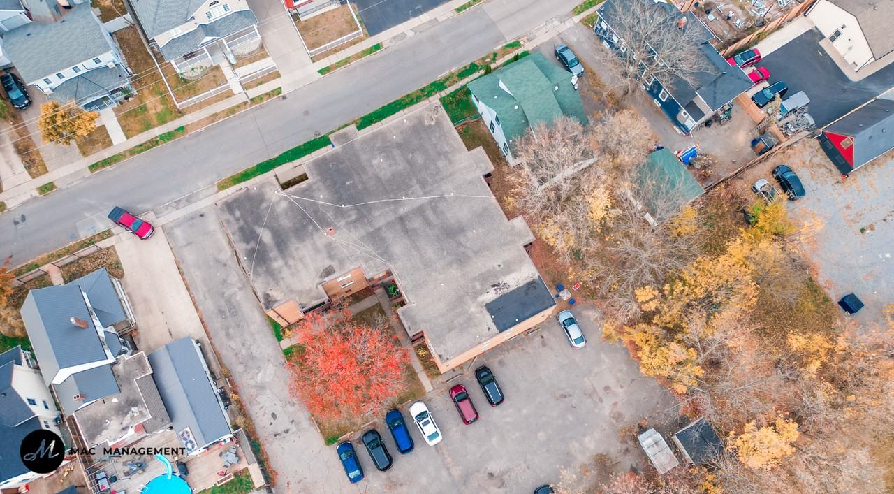 5964 Barker St. - Photo 6 of 37