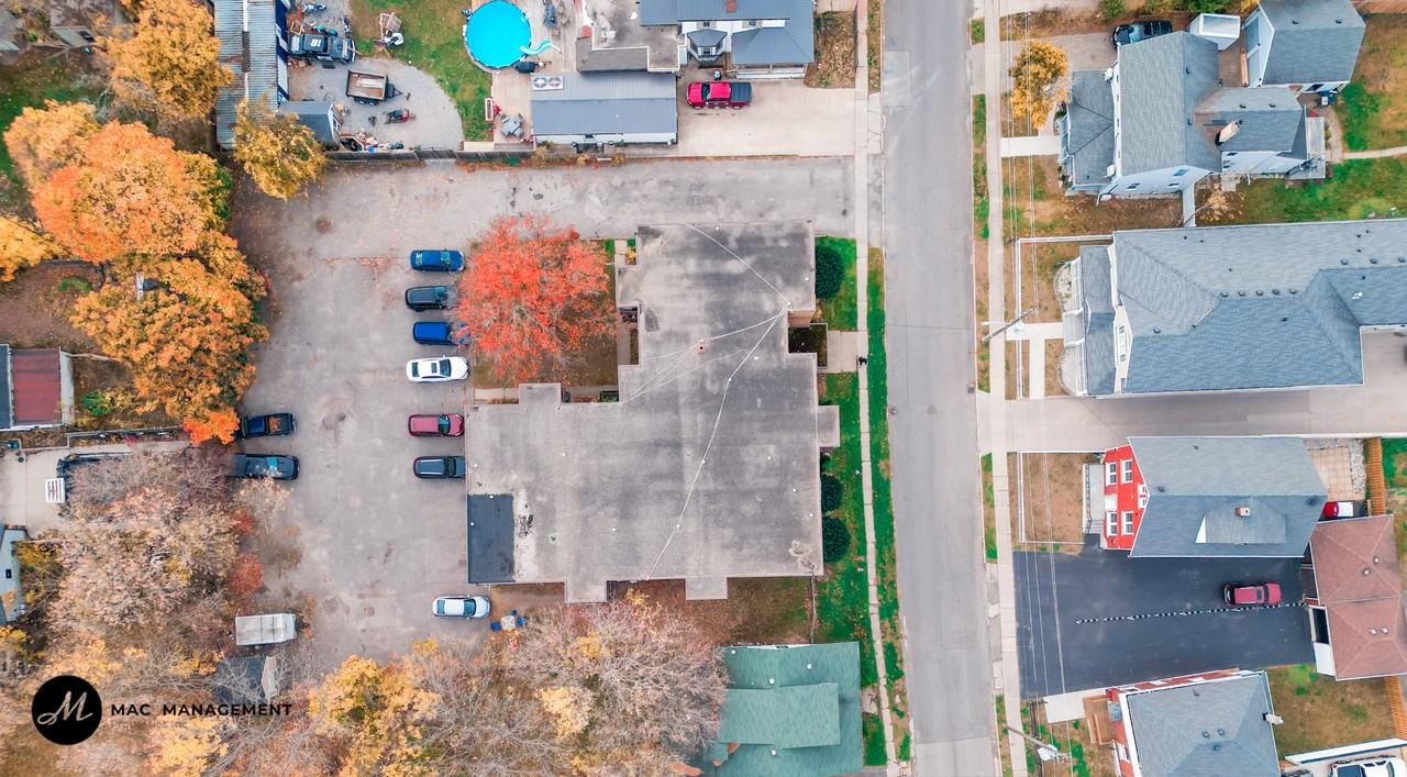 5964 Barker St. - Photo 7 of 37