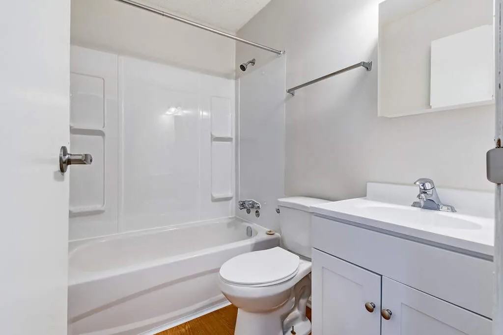 Princess Ann Apartments - Photo 5 of 21