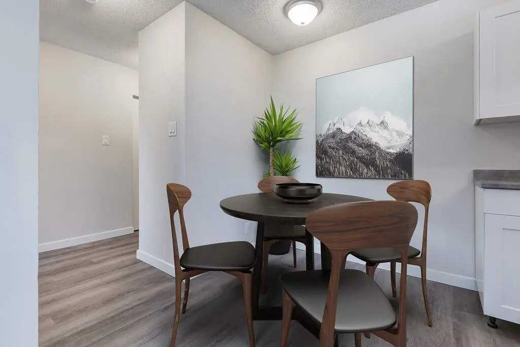 Lady Smith Apartments - Photo 2 of 18