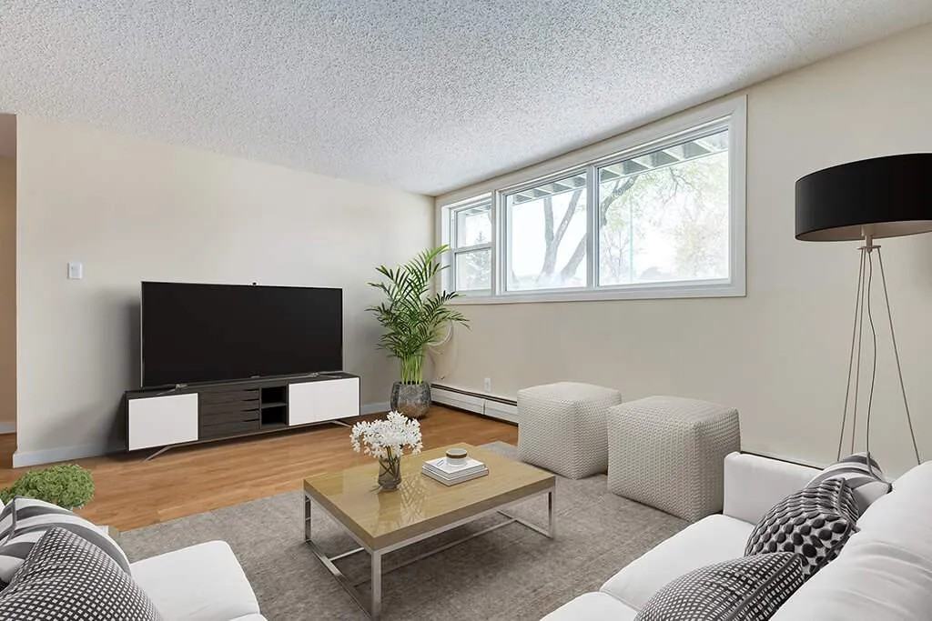 Sherbrooke House - Photo 2 of 27