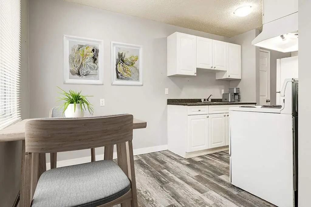 Madison Arms - Photo 3 of 36