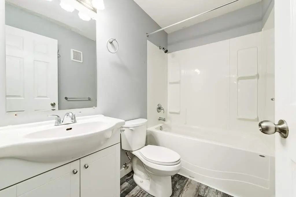 Madison Arms - Photo 7 of 36