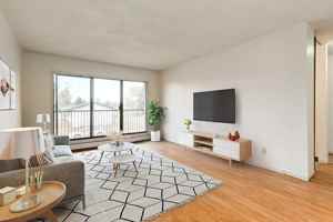 featured image of 2119 Palm Rd S
