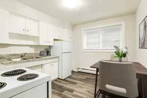 featured image of 10657 103 St Nw