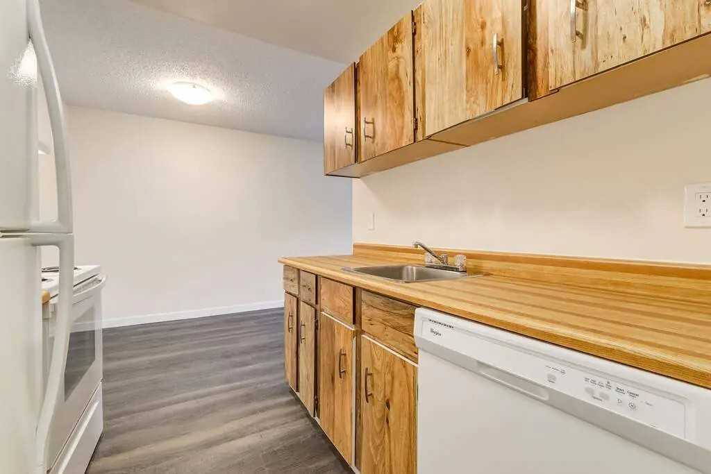 Westwind Apartments - Photo 7 of 24