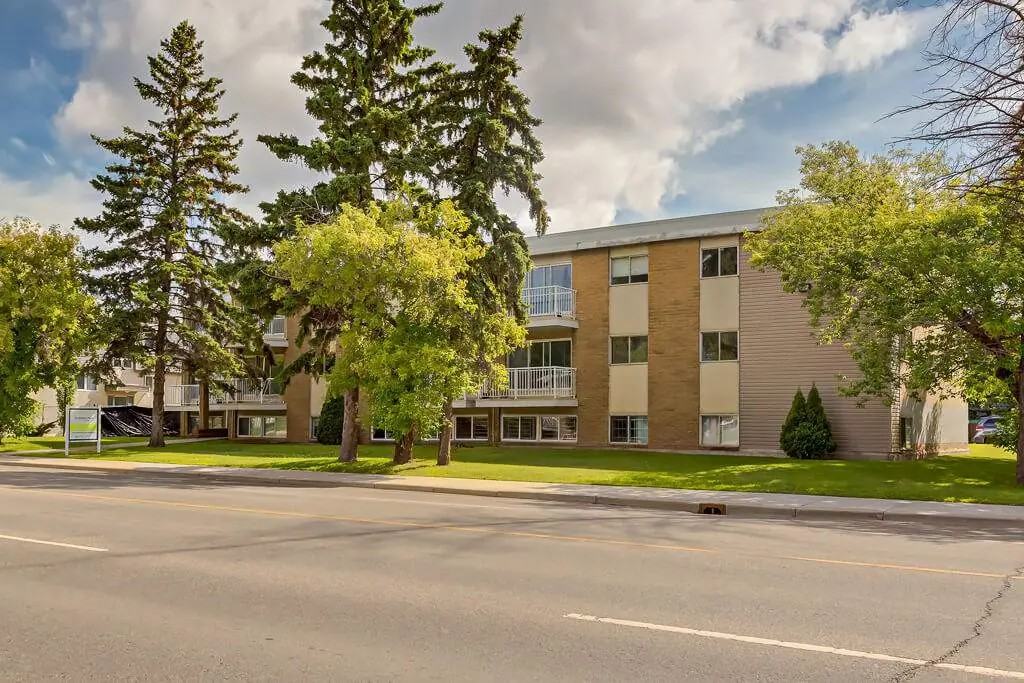 Christopher's Place - Photo 7 of 7