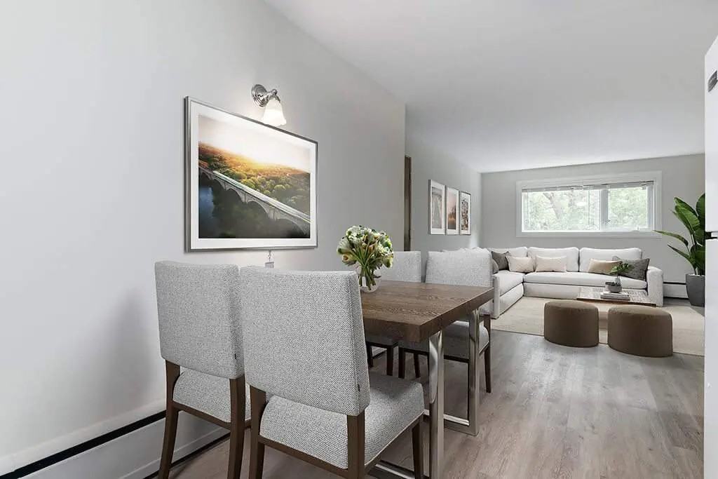 Crestwood Apartments - Photo 2 of 26