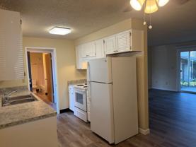 Putnam Terrace Apartments - Photo 1 of 1