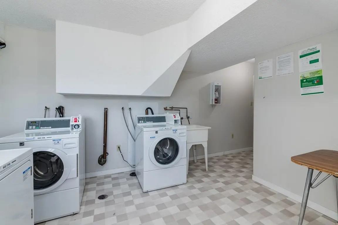 Cotton Wood Apartments - Photo 6 of 8