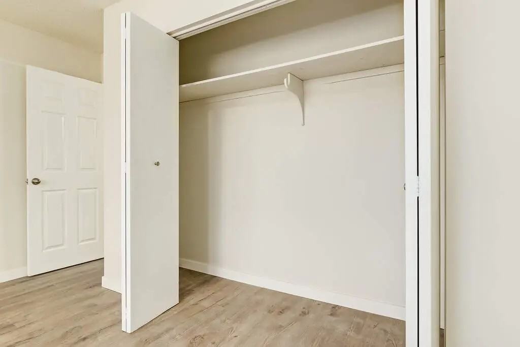 Forest Apartments - Photo 7 of 14