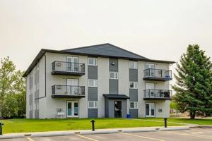 featured image of 843 15th Ave E