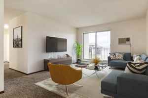 featured image of 2327 Crestwood Dr Se