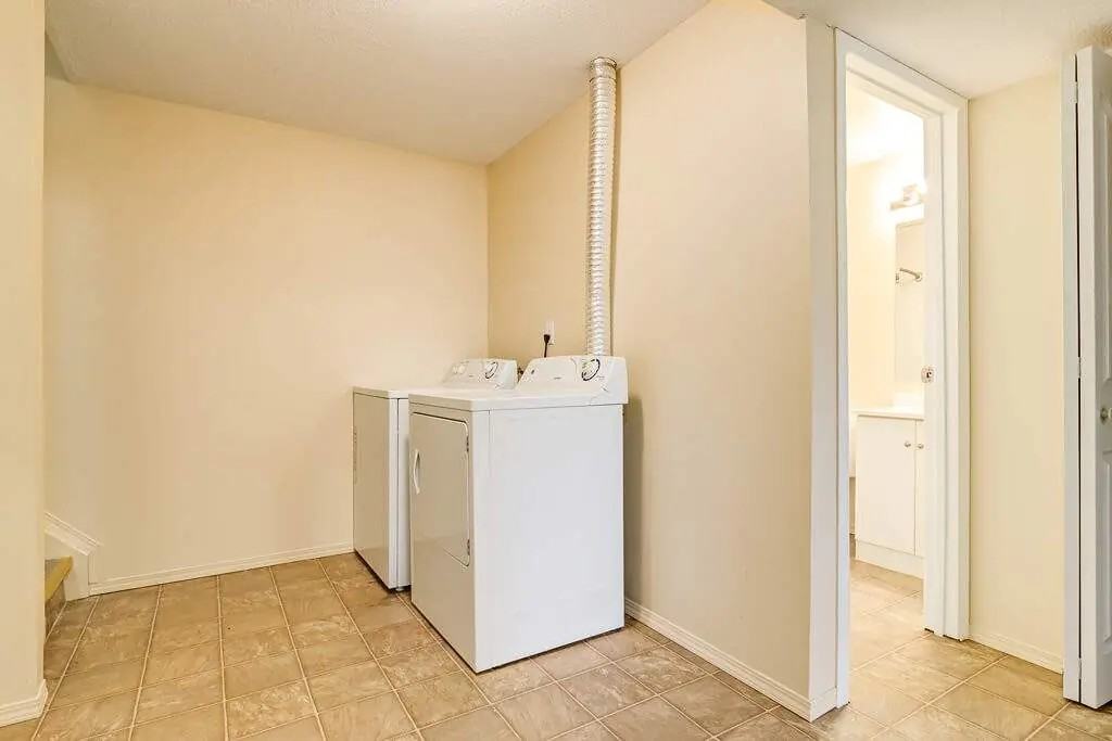 Spruce View Apartments - Photo 6 of 20