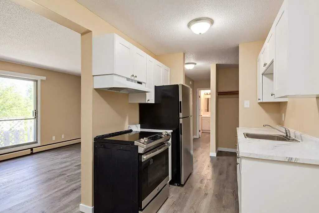 The Executive - Photo 2 of 27