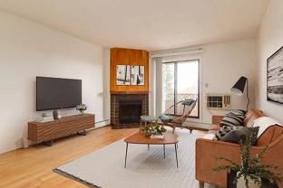 Royal Manor - Photo 1 of 1