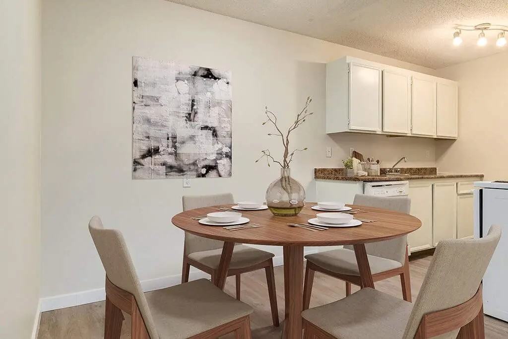 Southwood Village - Photo 4 of 27