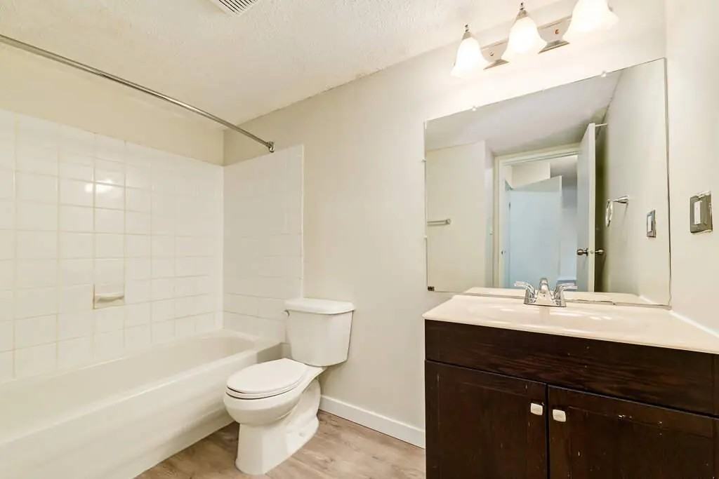 Southwood Village - Photo 7 of 27