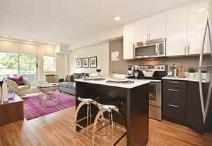 207 Bell St N - Photo 1 of 1