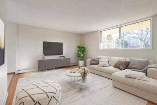 Resma Manor - Photo 1 of 1