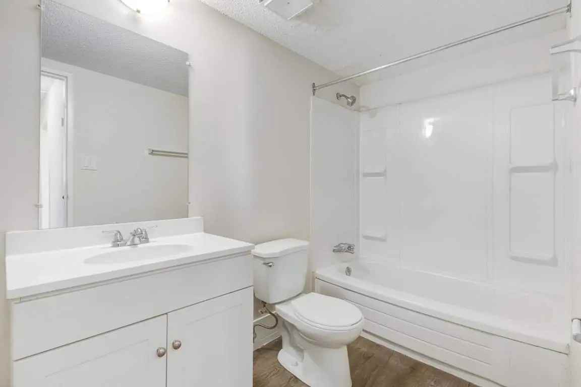 Matheson Place - Photo 7 of 28