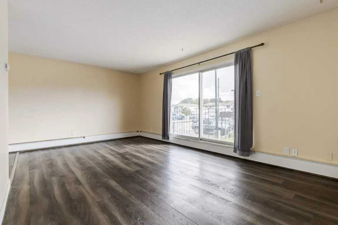 The Townhouse - Photo 3 of 12