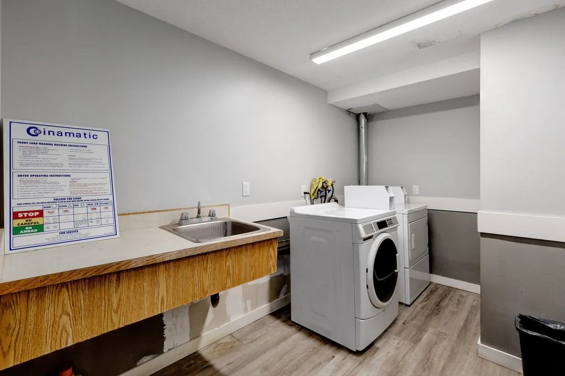 Southwood Place - Photo 7 of 9