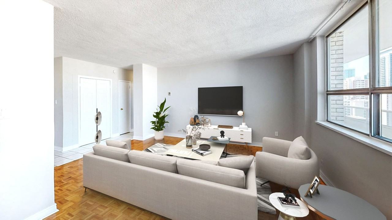 240 Wellesley St E - Photo 2 of 12