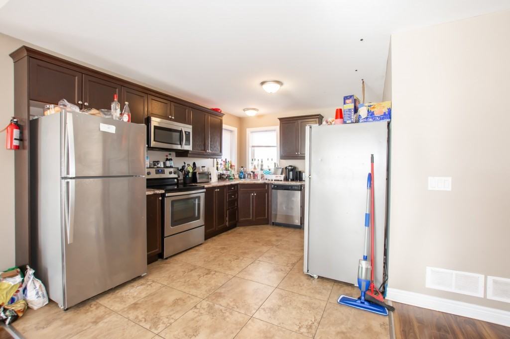 10 Trent Ave - Photo 3 of 17