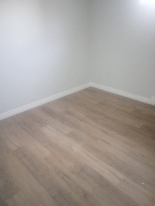 2 York St N - Photo 5 of 8