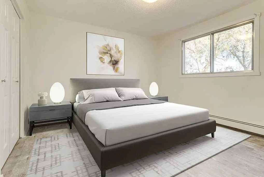 Evergreen 2 Apartments - Photo 2 of 16