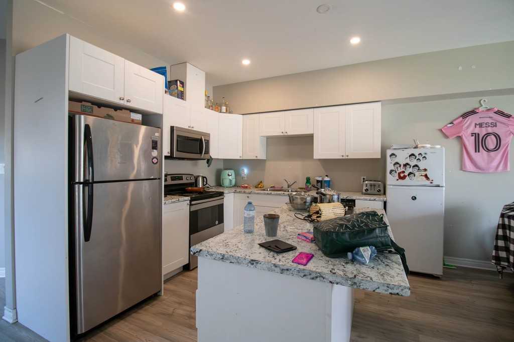 52A Merigold St - Photo 2 of 10