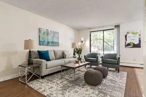 featured image of 10910 110 St Nw